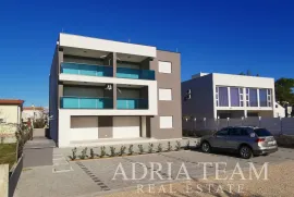 APARTMANI U NOVOGRADNJI, 200 M OD MORA, VIR - ZADAR, Vir, Appartement