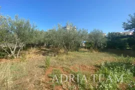 GRAĐEVINSKO ZEMLJIŠTE, IZVRSNA POZICIJA!! 350 m OD MORA, ZADAR, Zadar, Land