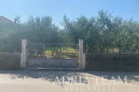 GRAĐEVINSKO ZEMLJIŠTE, IZVRSNA POZICIJA!! 350 m OD MORA, ZADAR, Zadar, Land