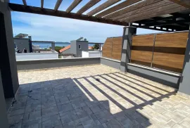 KUĆA NOVOGRADNJA S POGLEDOM NA MORE, ZADAR - DIKLOVAC, Zadar, Haus