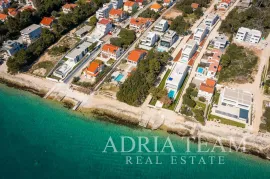 LUKSUZNA VILA S BAZENOM, 50 M OD MORA, PETRČANE - ZADAR, Zadar - Okolica, Casa