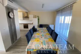 VILA S BAZENOM, 200 M OD MORA! PRIVLAKA - ZADAR, Privlaka, Casa