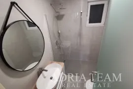 LUKSUZNI APARTMAN 100 m OD MORA - MANDRE, PAG, Pag, Stan