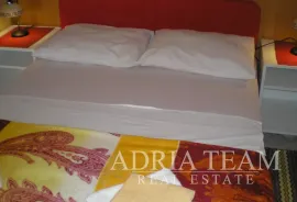 HOTEL 50 m OD MORA - POSEDARJE, Posedarje, Ticari emlak