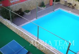 HOTEL 50 m OD MORA - POSEDARJE, Posedarje, Ticari emlak