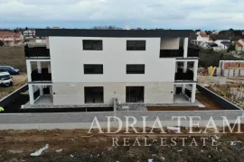 APARTMANI U STAMBENIM ZGRADAMA, NOVOGRADNJA, 150 m OD MORA - PRIVLAKA, Privlaka, Kвартира