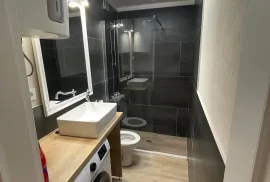 KAMENA KUĆA + STUDIO APARTMAN - PRIVLAKA, Privlaka, Ev