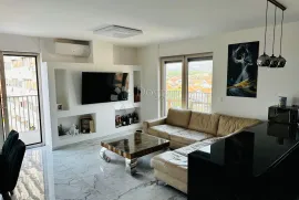 LUKSUZNI PENTHOUSE 110,36m2 AVENIJA DUBRAVA, PRODAJA, Zagreb, Daire