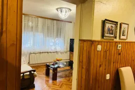 DUBRAVA, KUĆA 250M2 ZA NAJAM RADNIKA!, House