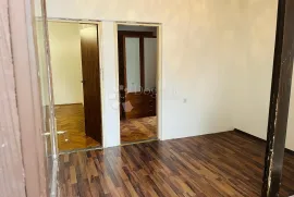 DUBRAVA, KUĆA 250M2 ZA NAJAM RADNIKA!, House