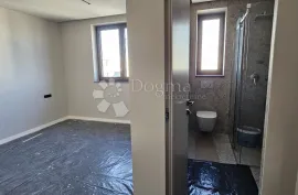 Penthouse s krovnom terasom - Borik, Zadar, Appartamento