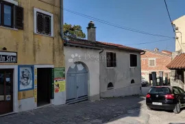 Kuća s okućnicom u srcu romantičnog Motovuna, Motovun, Casa