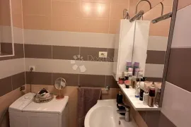 PRODAJE SE STAN U CENTRU ZADRA  41 m2, Zadar, Apartamento