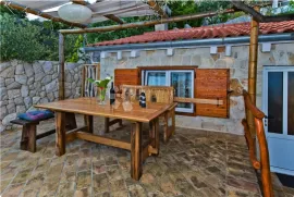 OTOK HVAR – Kuća s privatnim vezom prvi red do mora, Hvar, Casa