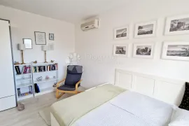 Komforan stan za udoban život + garaža, Pula, Appartment