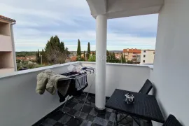 Prilika: 3 povezana apartmana u Štinjanu blizu mora, Pula, Appartement