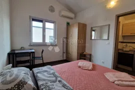 Prilika: 3 povezana apartmana u Štinjanu blizu mora, Pula, Appartement