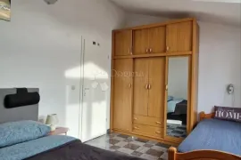 Šarmantan apartman uz obalu u Štinjanu, Pula, Διαμέρισμα