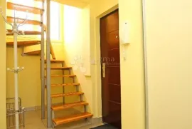 VAŠ BIJEG NA OBALU - APARTMAN U SV. FILIP I JAKOVU, Sveti Filip I Jakov, Kвартира