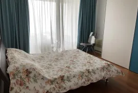 Ičići moderno  uređen stan s pogledom na more i bazenom za najam, Opatija - Okolica, Appartment