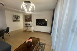 Stan za najam, centar, 93m2, 3S+DB, prizemlje, Zagreb, Appartamento