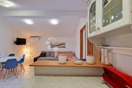 NAJAM - stan s okućnicom, 1.kat, 65 m2, Kavran, Marčana, Apartamento