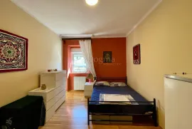 Fenomenalan stan u centru Pule, Pula, Appartment