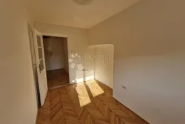 Idealan stan za studente, Zagreb, Flat