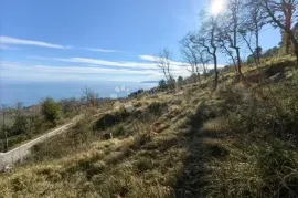 Građevinsko zemljište sa predivnim pogledom na Kvarner, Opatija, Zemljište