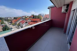 Stenjevac penthouse, Zagreb, Stan