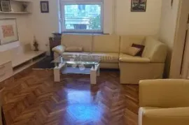 Trg Marka Marulića, 103 m2, 4. s, 1. kat, lift, Zagreb, Apartamento