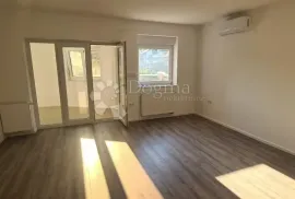 Markuševec, 2000€/m2, 73 m2, novogradnja, parking, 1.kat, balkon, lođa, Zagreb, Appartement