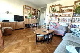 Stan 74m2 -Prilaz baruna Filipovića!!!- blizina svih sadržaja, Zagreb, Appartement