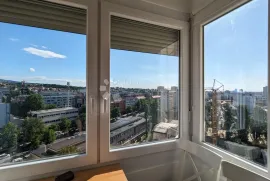 Stan 74m2 -Prilaz baruna Filipovića!!!- blizina svih sadržaja, Zagreb, Appartement