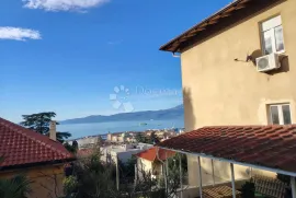 ADAPTIRANI STAN SA PANORAMSKIM POGLEDOM, Rijeka, Kвартира