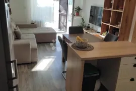 Rijeka, Srdoči stan 55 m2, terasa 19 m2, prodaja, Rijeka, Appartement