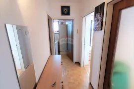 MALI LOŠINJ - STAN ZA DUGOROČNI NAJAM, Mali Lošinj, Appartement