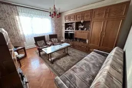 Bulevard 61m2 2s+db prvi kat nova fasada, Rijeka, Διαμέρισμα