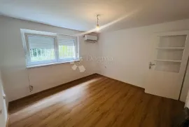 JEDNOSOBAN STAN + GARSONIJERA, Zagreb, Appartement