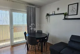 Kantrida nadomak svih sadržaja, Rijeka, Appartement