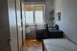 Kantrida nadomak svih sadržaja, Rijeka, Appartement