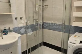 Kantrida nadomak svih sadržaja, Rijeka, Appartement