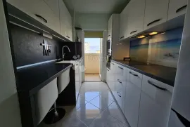 Kantrida nadomak svih sadržaja, Rijeka, Appartement