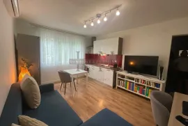 PRODAJA,ZAGREB-REMETINEC-REMETINEČKI GAJ-34M2,2S,KOMPLETNO UREĐEN, Zagreb, Wohnung