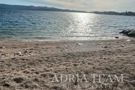 STANOVI, PRVI RED DO MORA - BRODARICA, ŠIBENIK, Šibenik, Stan