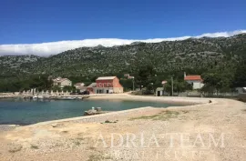 AKCIJA!!! GRAĐEVINSKO ZEMLJIŠTE, 200 m OD MORA - TRIBANJ - STARIGRAD, Starigrad, Land