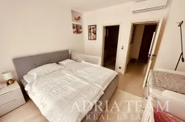 NOVA LUKSUZNA VILA S POGLEDOM NA MORE - VELIKO BRDO, MAKARSKA, Makarska, House