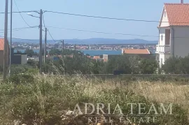 KUĆA S BAZENOM, MIRNA I TIHA POZICIJA, VRSI - ZADAR, Nin, Casa