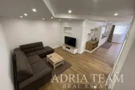 DVOETAŽNI APARTMAN, KOMPLET RENOVIRAN I NAMJEŠTEN!! IDEALNO ZA TURISTIČKI NAJAM, ZADAR - RELJA, Zadar, Flat