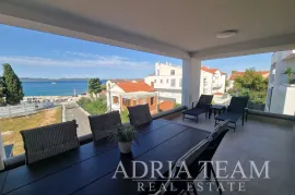 PRILIKA!!! APARTMAN NA 2. KATU STAMBENE ZGRADE, POGLED NA MORE - DIKLO, ZADAR, Zadar, Flat